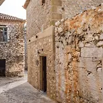 God's View Tower - Towers Complex Pírgos