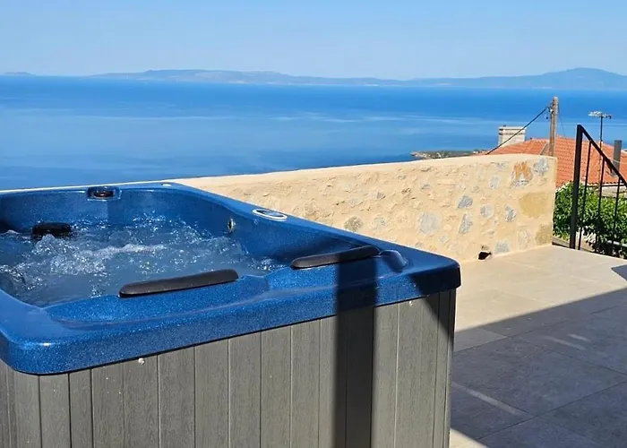 God's View Tower - Towers Complex *